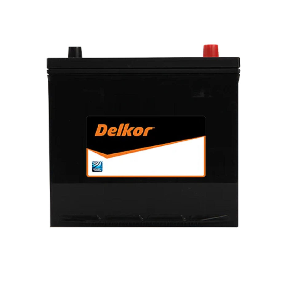 Delkor Battery Automotive CAL 12V 550CCA-55D23L. Front view of black battery with orange Delkor logo on black, orange and white label on front.